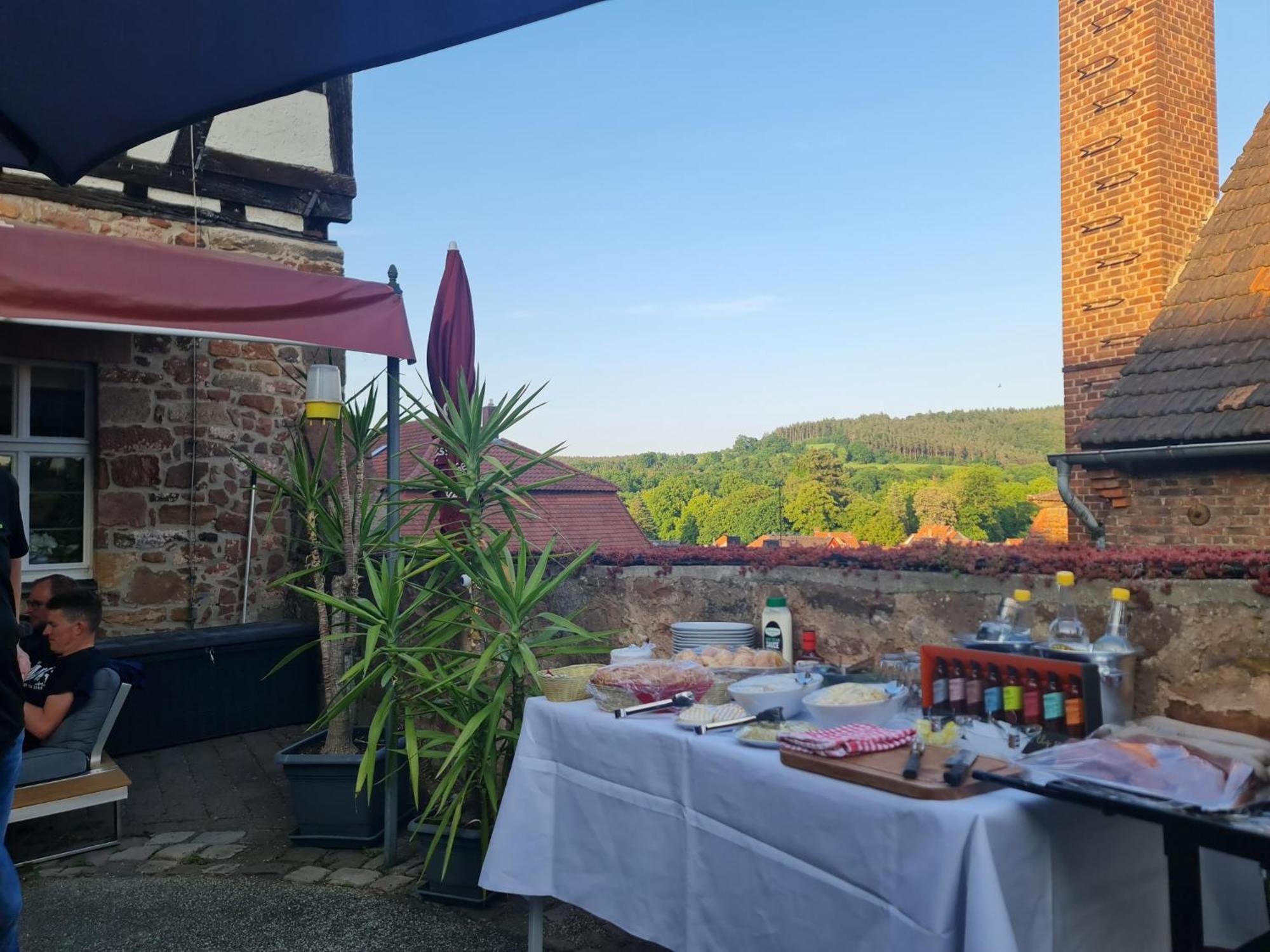Hotel & Cafe Schachtenburg Шліц Екстер'єр фото