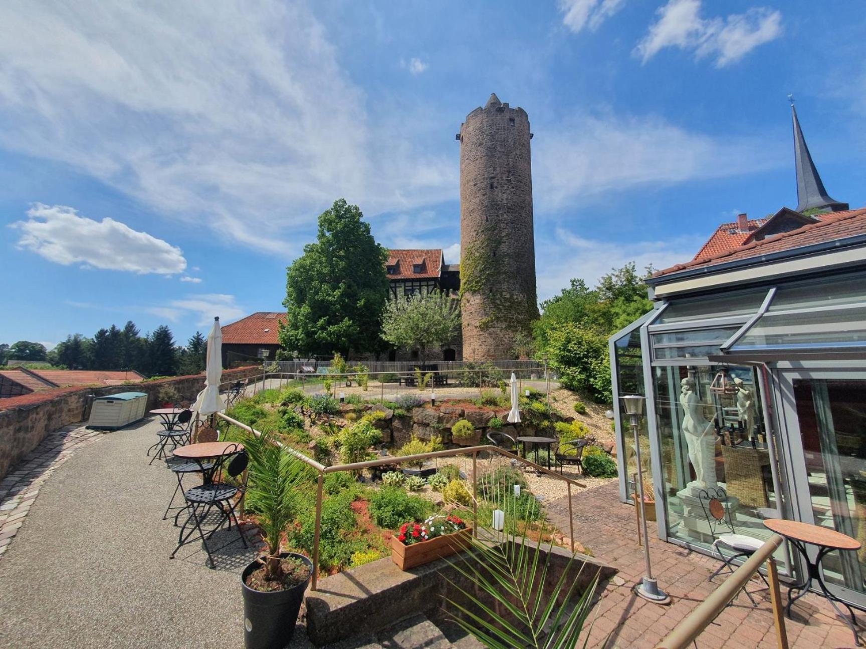 Hotel & Cafe Schachtenburg Шліц Екстер'єр фото