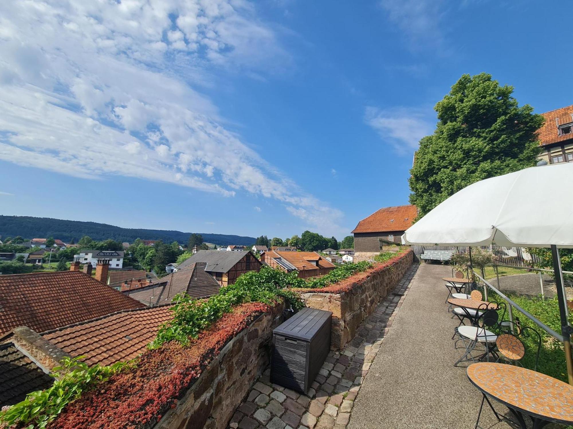 Hotel & Cafe Schachtenburg Шліц Екстер'єр фото