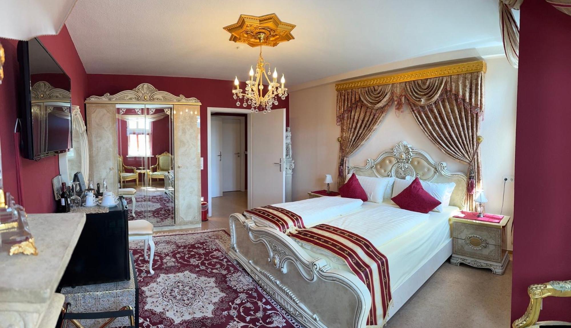 Hotel & Cafe Schachtenburg Шліц Екстер'єр фото