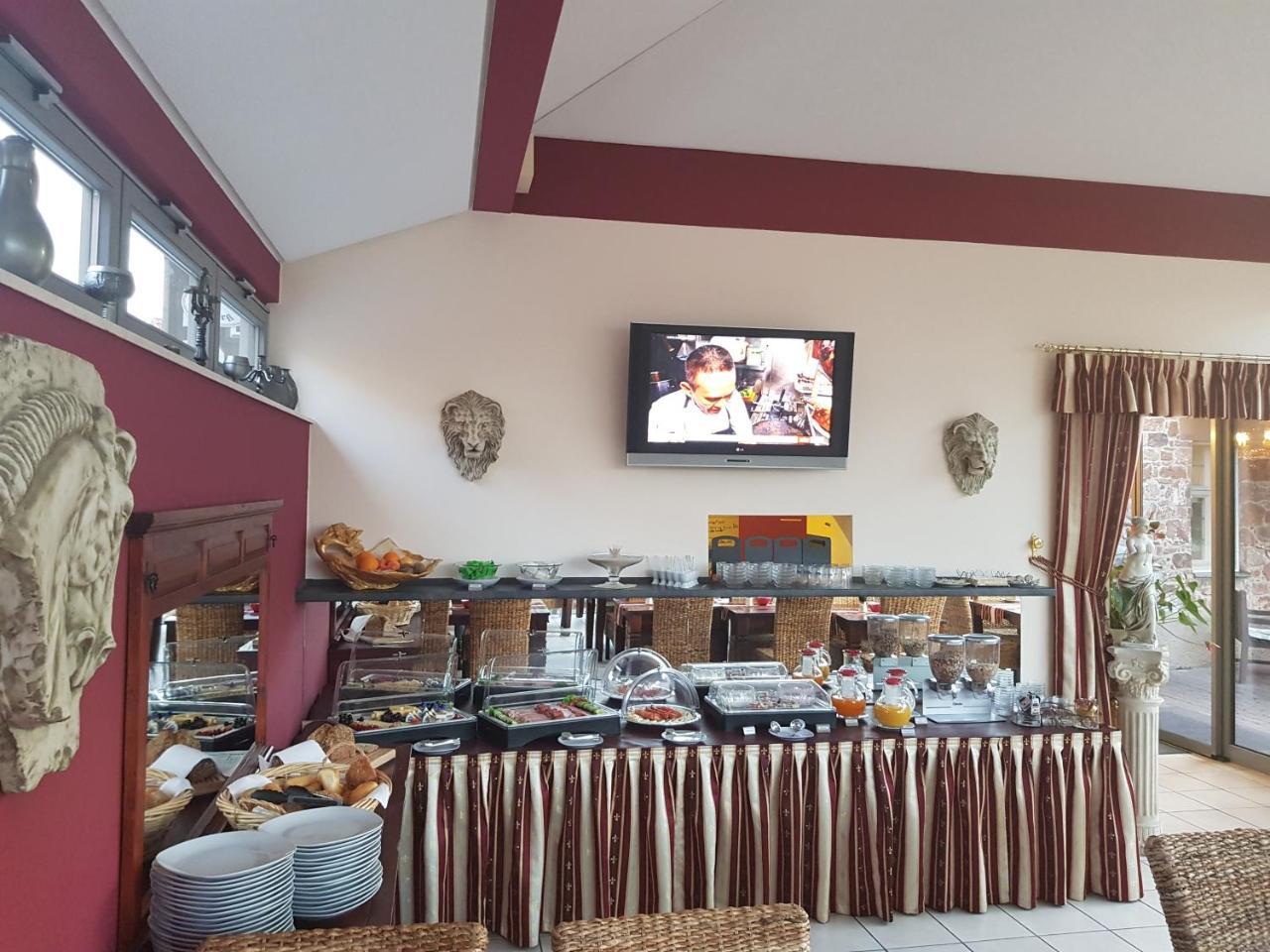Hotel & Cafe Schachtenburg Шліц Екстер'єр фото
