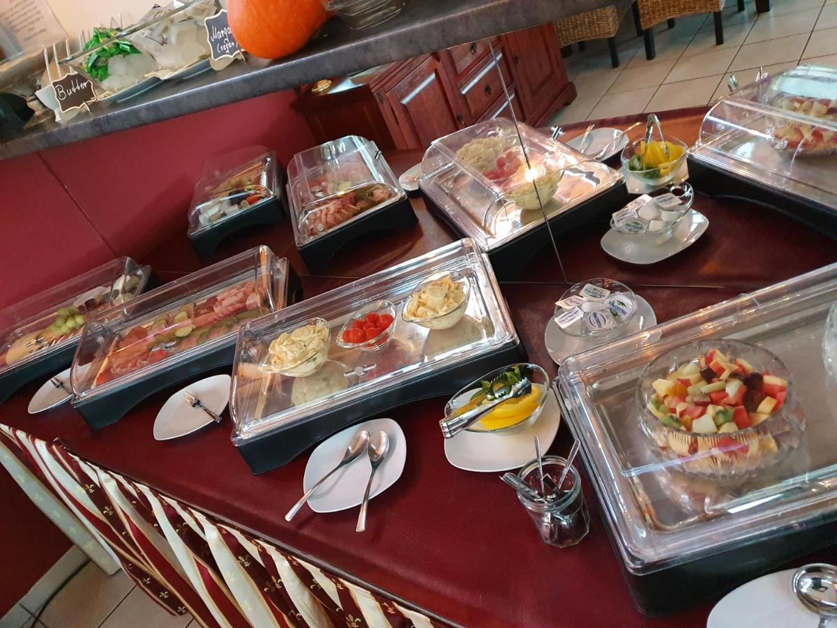 Hotel & Cafe Schachtenburg Шліц Екстер'єр фото
